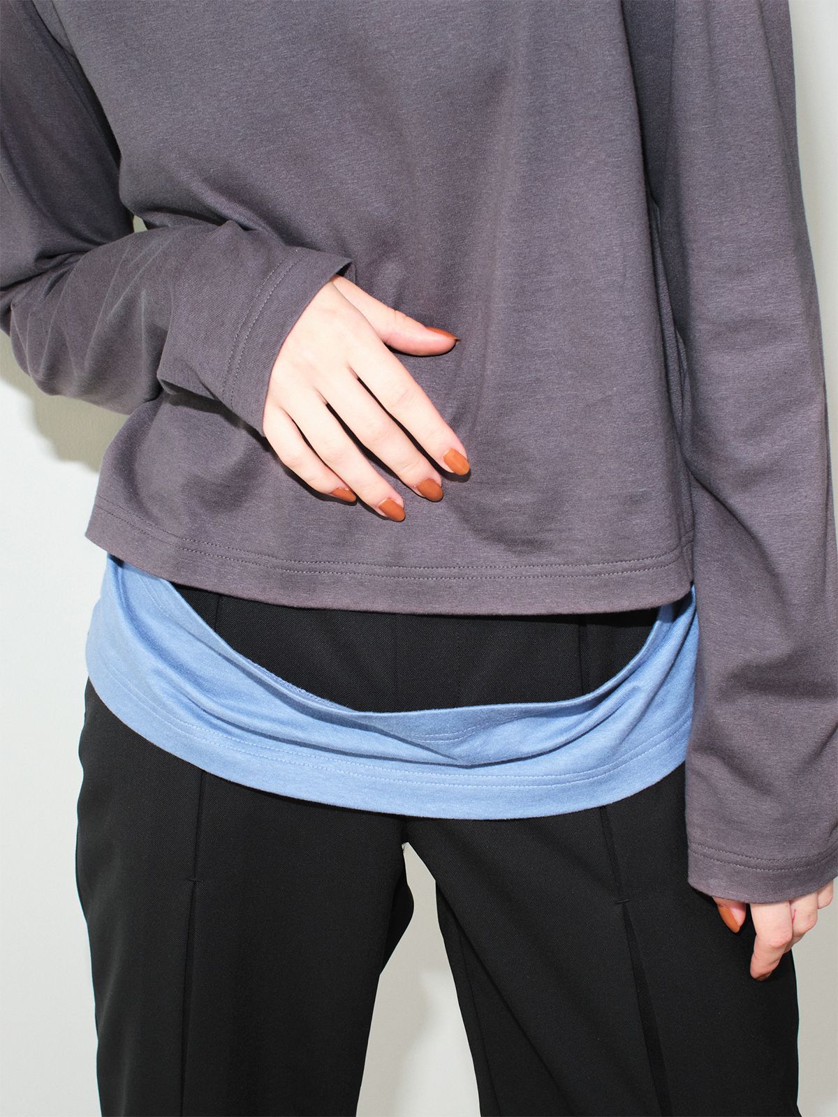 大阪公式店 soduk bug gray / t-shirt Tシャツ/カットソー(半袖/袖なし)