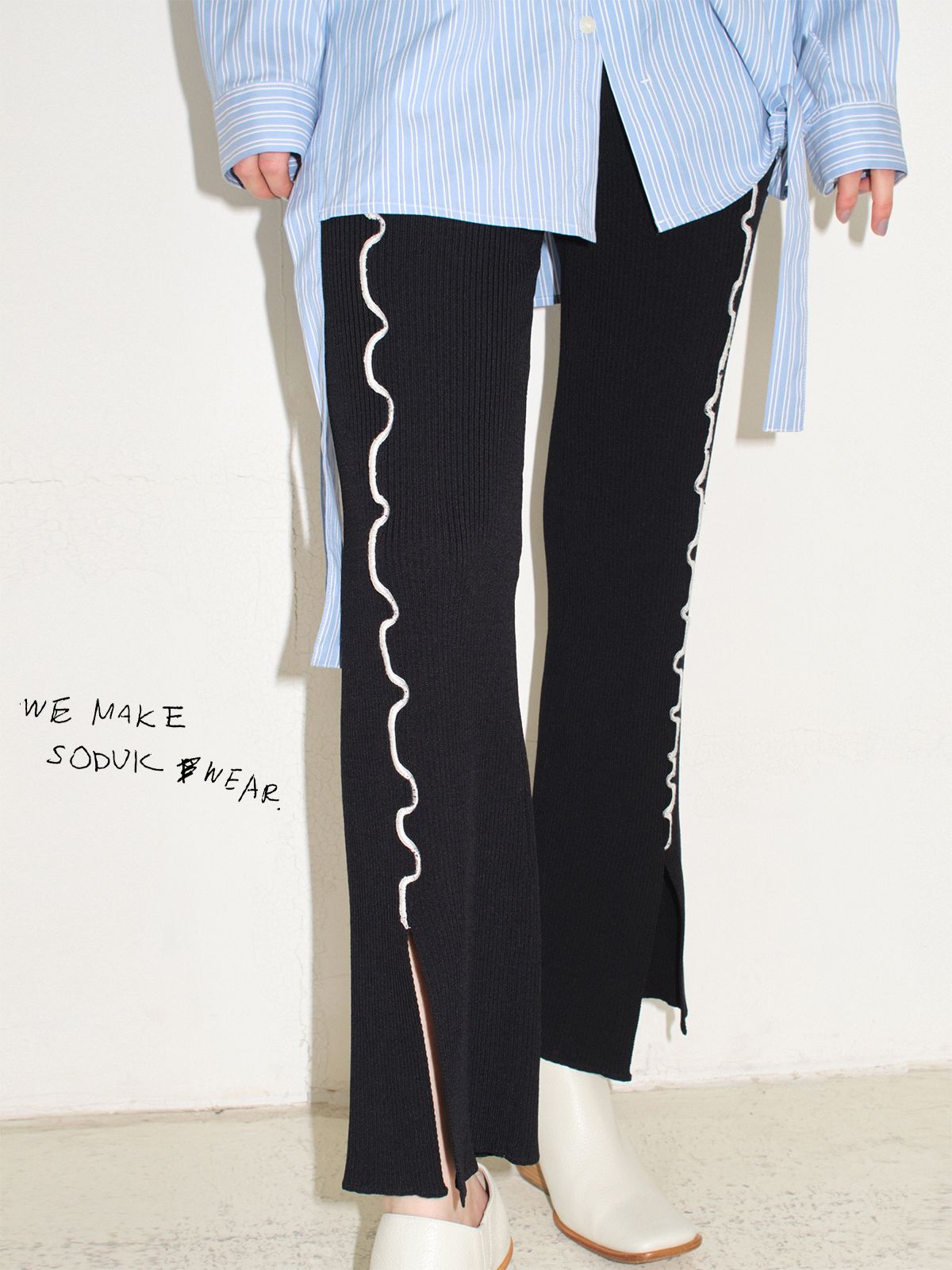 colored stitch slit knit trousers / black | soduk